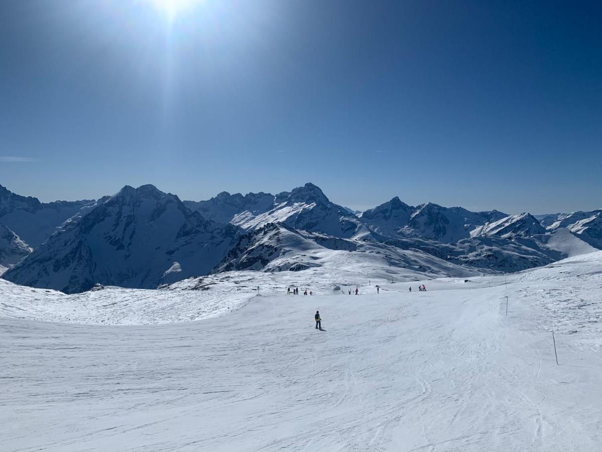 Appartement Vue Imprenable Avec Emplacement Ideal Les Deux Alpes Exterior photo